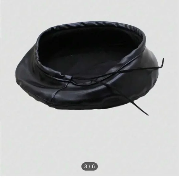 Women’s Pu Beret - Picture 5 of 6